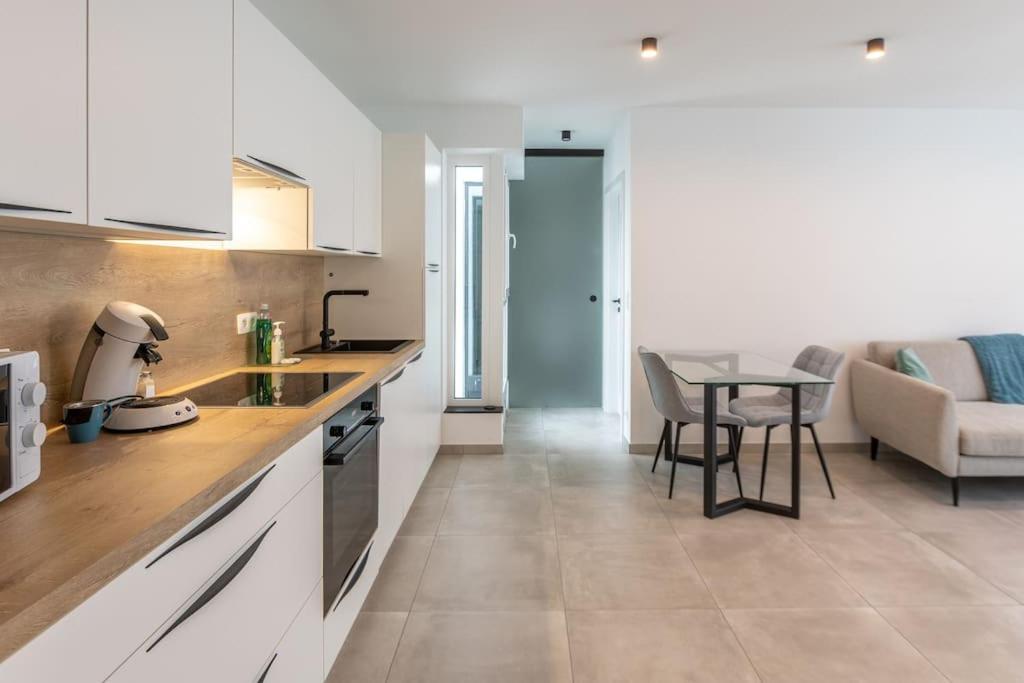 Superbe Appartement Avec Parking มัลเมอดี ภายนอก รูปภาพ